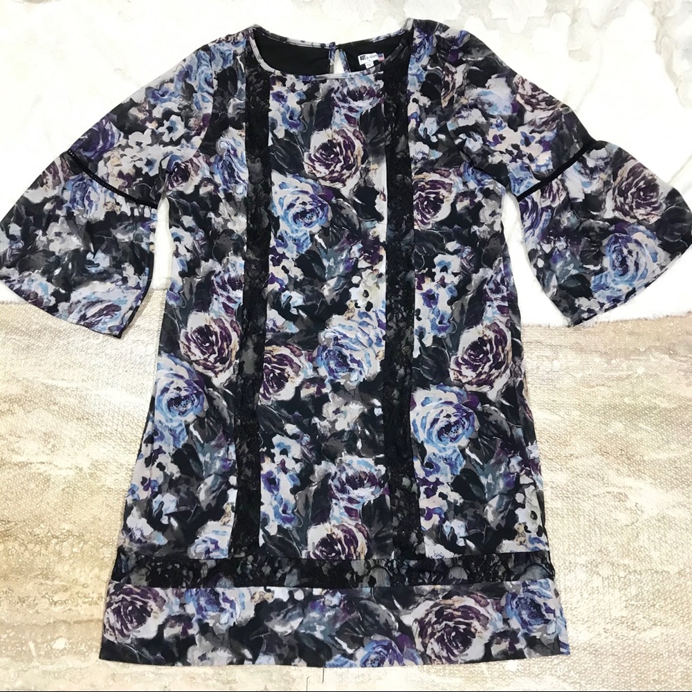 Blue Floral Bell Sleeve Sheeth Dress